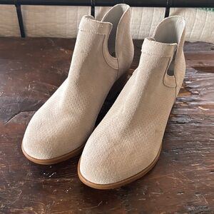 Sorel bootie